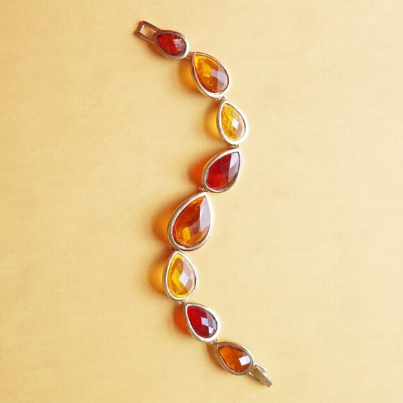 Vintage 1990s Amber & Gold Bezel Set Bracelet – Faceted Teardrop Faux Crystal - Picture 2 of 4